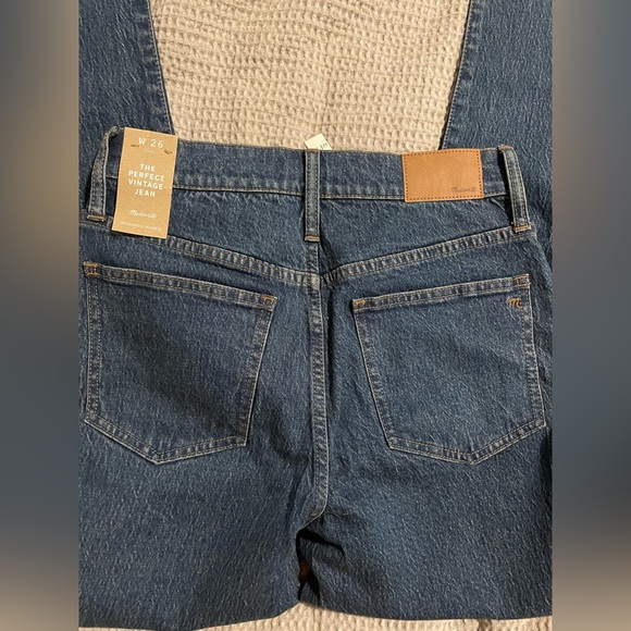 NWT Madewell the perfect vintage jean in haight wash | Size 26 - Picture 6 of 6